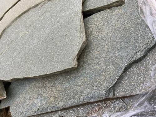 Плитняк златолит зелёный для цоколя, отмостки купить в Махачкале