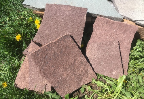 Плитняк лемезит бордовый для цоколя 1,5-2 см купить в Махачкале