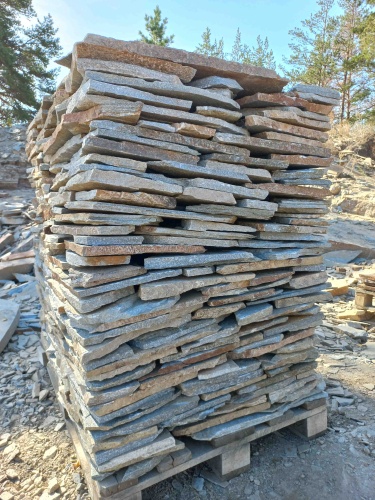 Плитняк златолит серебристый для цоколя, отмостки купить в Махачкале