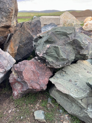 Камни для ландшафтного дизайна зелёные 10-60 килограмм купить в Махачкале