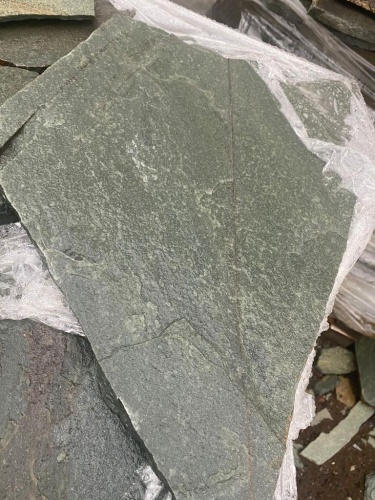 Плитняк златолит зелёный для цоколя, отмостки купить в Махачкале