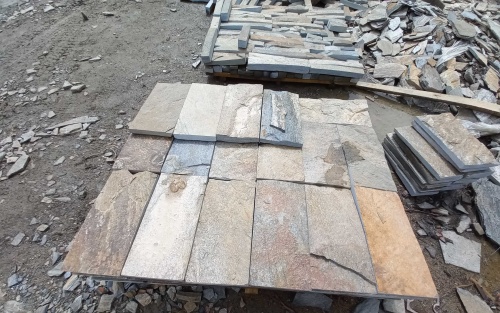 Плитка пилёная златолит Уральский для цоколя, отмостки купить в Махачкале