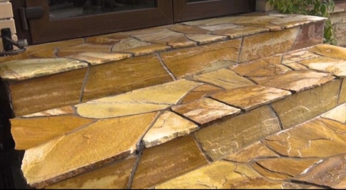 Плитняк златолит жёлтый золотистый для отмостки купить в Махачкале