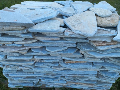 Плитняк златолит зелёный галтованный для цоколя купить в Махачкале