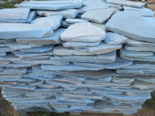 Плитняк златолит зелёный галтованный для цоколя купить в Махачкале